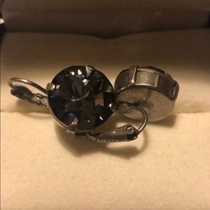 Brand New Drop earrings